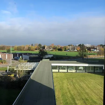 Vier Jahreszeiten 2-18 Διαμέρισμα *