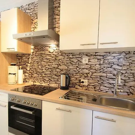 Vier Jahreszeiten 2-18 *