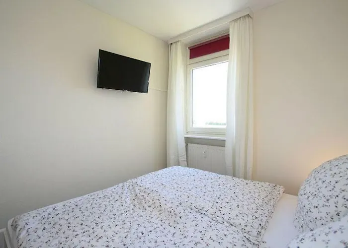 Vier Jahreszeiten 2-18 Großenbrode